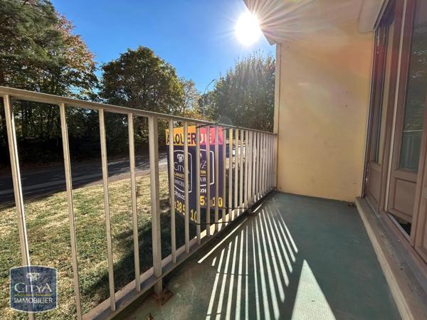 Appartement à louer 2 pièces 48.45m² Mâcon (71000)