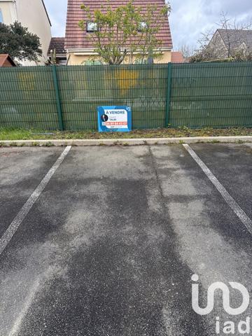 Parking à vendre 12 m² Trappes
