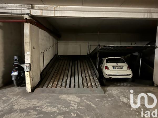 Parking à vendre 12 m² Paris 17
