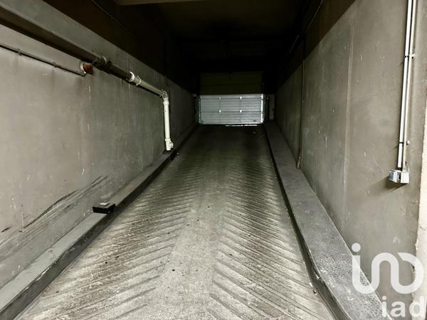 Parking à vendre 12 m² Paris 17