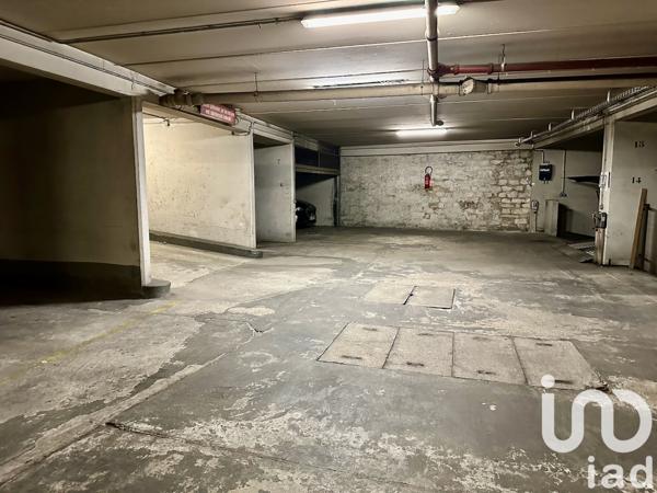 Parking à vendre 12 m² Paris 17