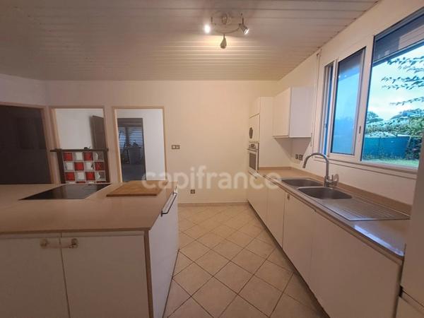 Maison à vendre 5 pièces MACOURIA (973)