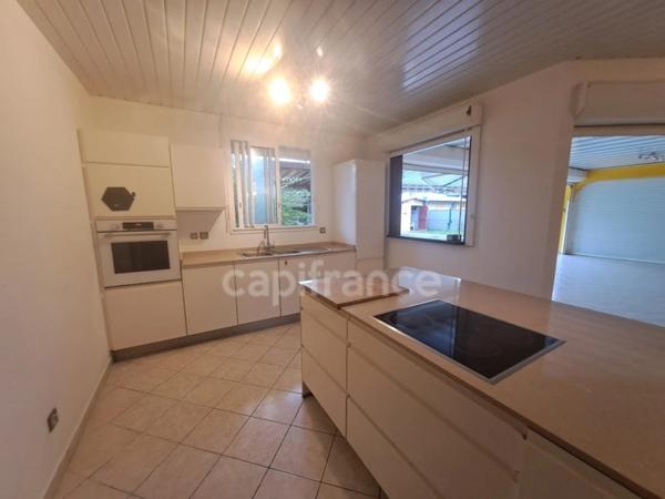 Maison à vendre 5 pièces MACOURIA (973)