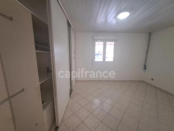 Maison à vendre 5 pièces MACOURIA (973)
