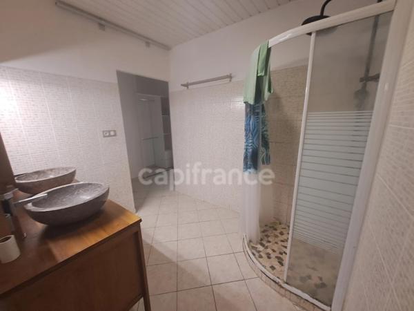 Maison à vendre 5 pièces MACOURIA (973)