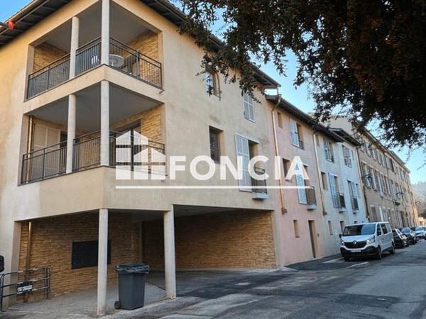 Location Appartement 3 pièces 79.8 m² - COURS DE SAÔNE Couzon Au Mont D'or 69270