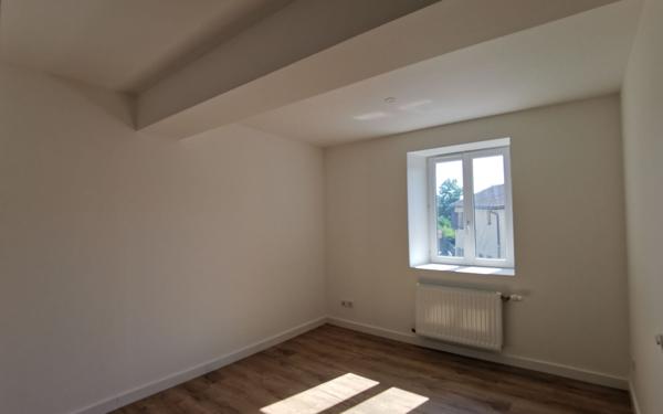 Maison à vendre    5 pièces •  Tramoyes