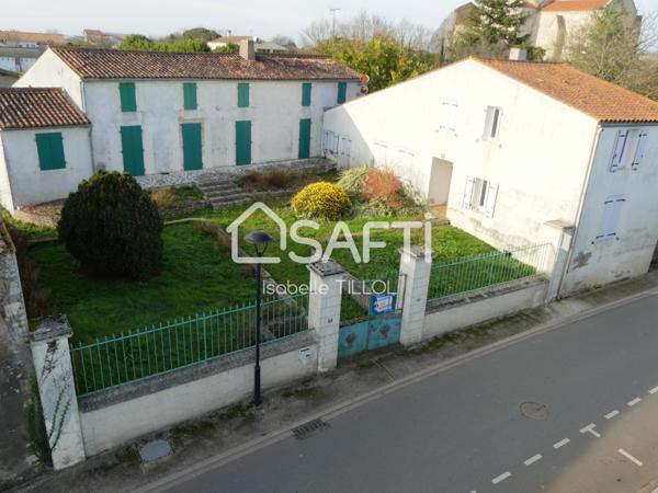 Ensemble immobiler, corps de ferme et granges