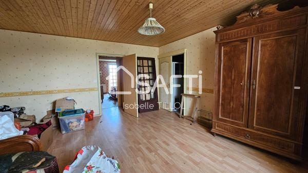 Ensemble immobiler, corps de ferme et granges