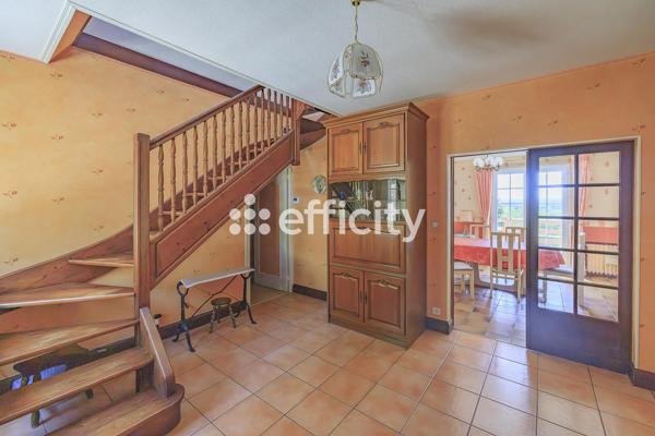 Maison
         8 pièces
        - 162 m² Exclusivité 234 000 € *