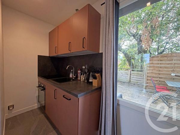 Appartement F2 à vendre  2 pièces - 38,99 m 2   THONON LES BAINS  - 74