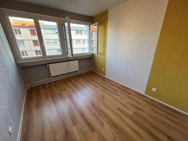 Appartement 4 pièce(s) 3 chambre(s) 89.66 m²