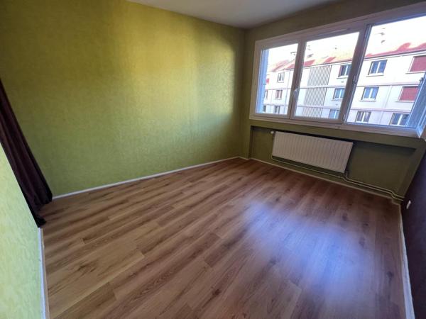 Appartement 4 pièce(s) 3 chambre(s) 89.66 m²