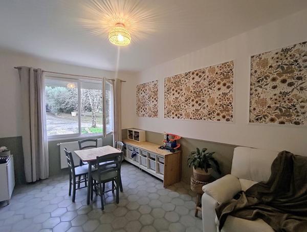 Mons (30340) MONS – PROPRIÉTÉ 2 MAISONS, PISCINE, GÎTE INDÉPENDANT, TERRAIN CONSTRUCTIBLE, VUE CÉVENNES