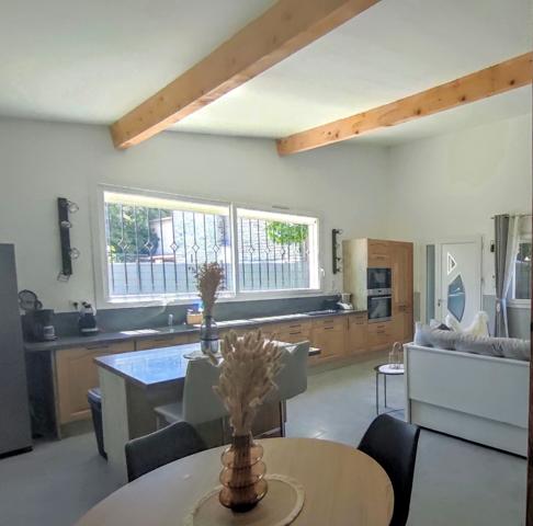 Mons (30340) MONS – PROPRIÉTÉ 2 MAISONS, PISCINE, GÎTE INDÉPENDANT, TERRAIN CONSTRUCTIBLE, VUE CÉVENNES