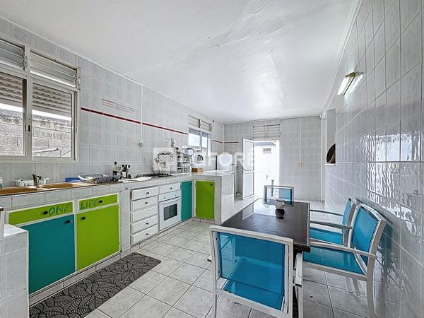 Location appartement Sainte-Anne - 3 pièce(s) - 86 m² - 1 100 €/mois