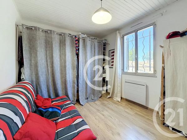 Maison à vendre  4 pièces - 89,05 m 2   ARLES  - 13
