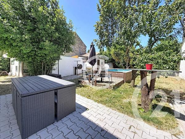 Maison à vendre  4 pièces - 89,05 m 2   ARLES  - 13