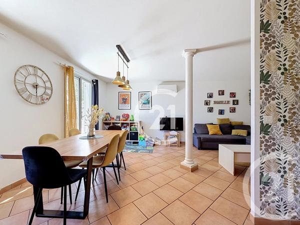 Maison à vendre  4 pièces - 89,05 m 2   ARLES  - 13