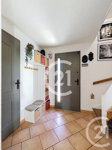 Maison à vendre  4 pièces - 89,05 m 2   ARLES  - 13