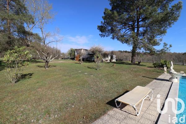 House for sale 6 rooms 240 m² Pompignac