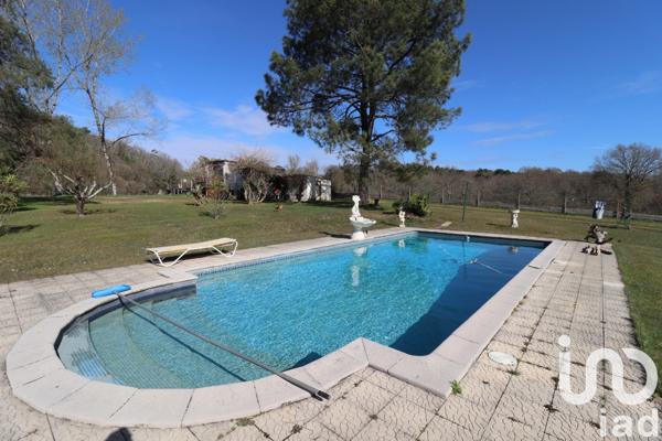 House for sale 6 rooms 240 m² Pompignac
