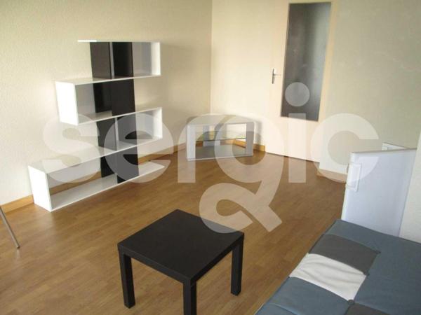 Location 1 Pieces 24 49300 Cholet 34 0110 01 0019