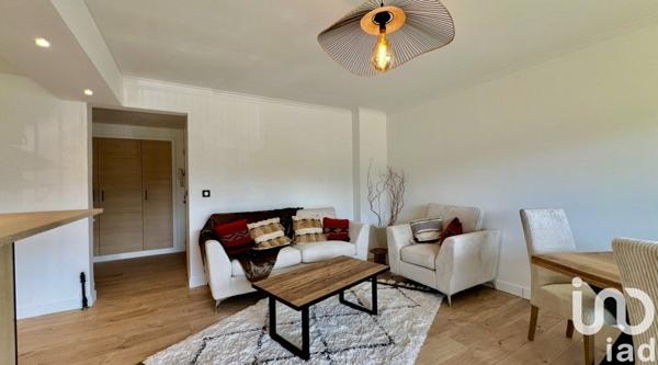 Appartement 4 pièces de 101 m² à Le Cannet (06110)