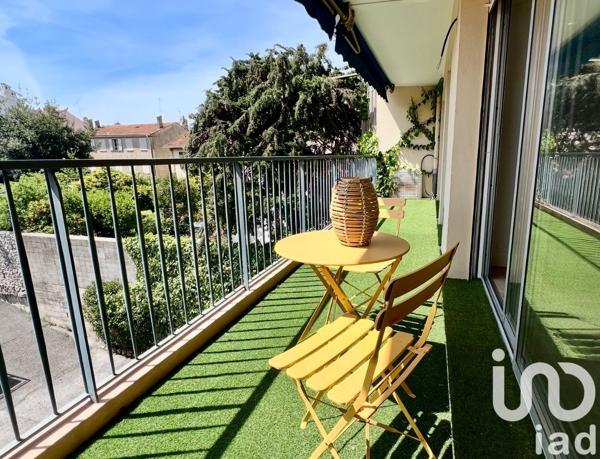 Appartement 4 pièces de 101 m² à Le Cannet (06110)