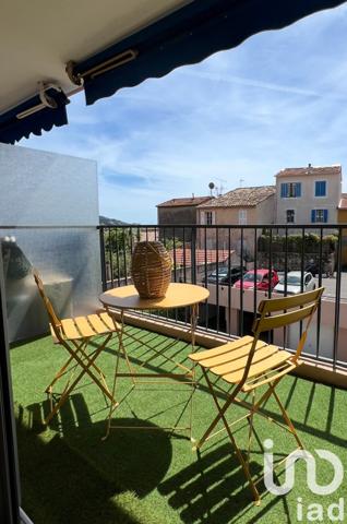 Appartement 4 pièces de 101 m² à Le Cannet (06110)