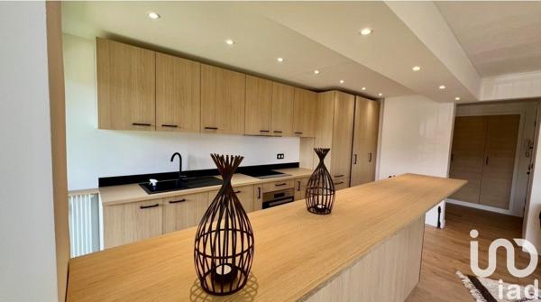 Appartement 4 pièces de 101 m² à Le Cannet (06110)