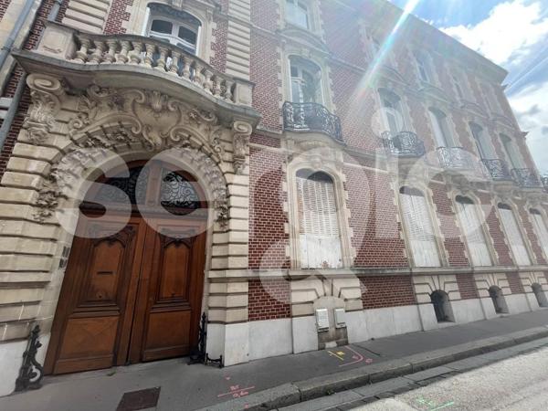 Location 3 Pieces 72 80000 Amiens 25 1602 01 0015