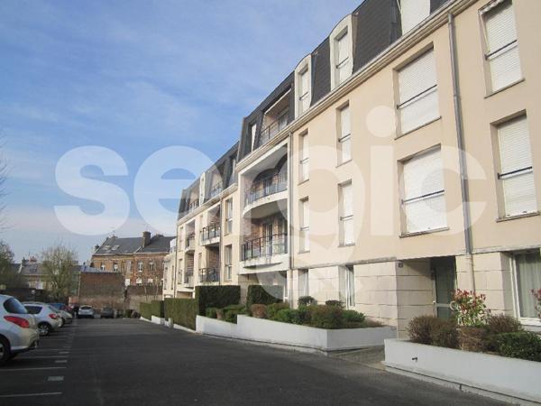 Location 3 Pieces 85 80000 Amiens 25 0033 03 0162