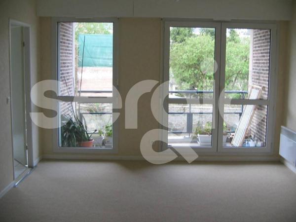 Location 3 Pieces 85 80000 Amiens 25 0033 03 0162