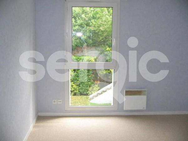 Location 3 Pieces 85 80000 Amiens 25 0033 03 0162