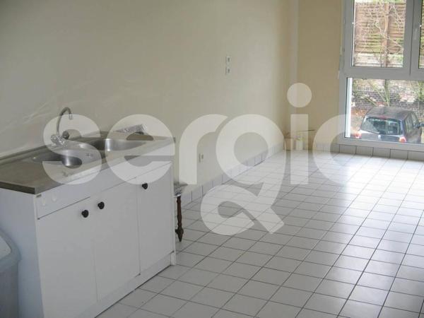 Location 3 Pieces 85 80000 Amiens 25 0033 03 0162