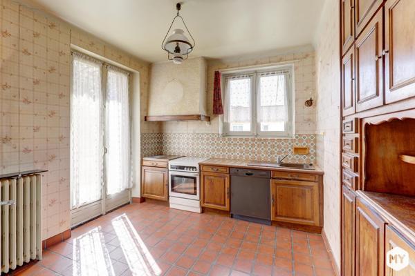 Maison • Vente • 150m2 • Pérignat-lès-Sarliève 360 000 € FAI