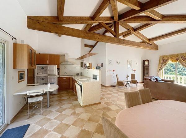 Maison à BIOT (06410)