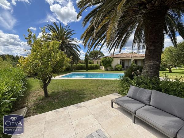 Maison à vendre 5 pièces 174m² Grimaud (83310)