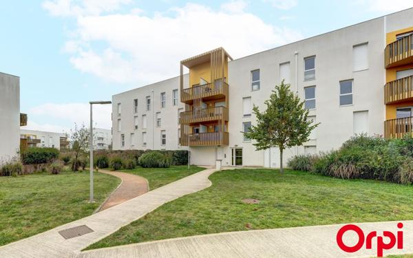 Appartement à vendre    2 pièces • 40,48 m2 Saint-Priest