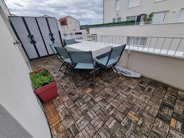 Appartement Neuilly Sur Marne 4 pièce(s)  77 m2