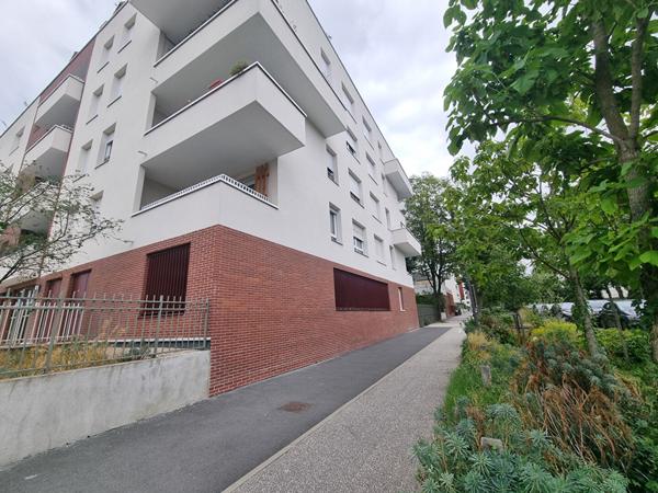 Appartement Neuilly Sur Marne 4 pièce(s)  77 m2
