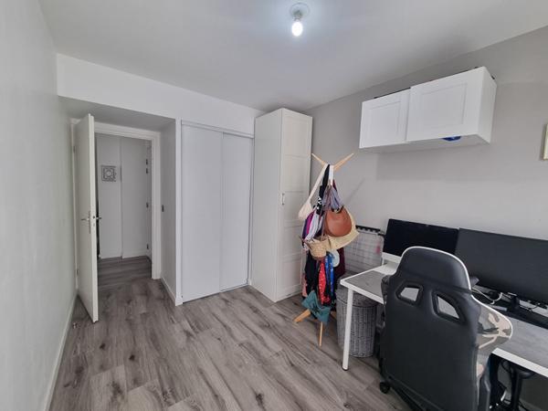 Appartement Neuilly Sur Marne 4 pièce(s)  77 m2