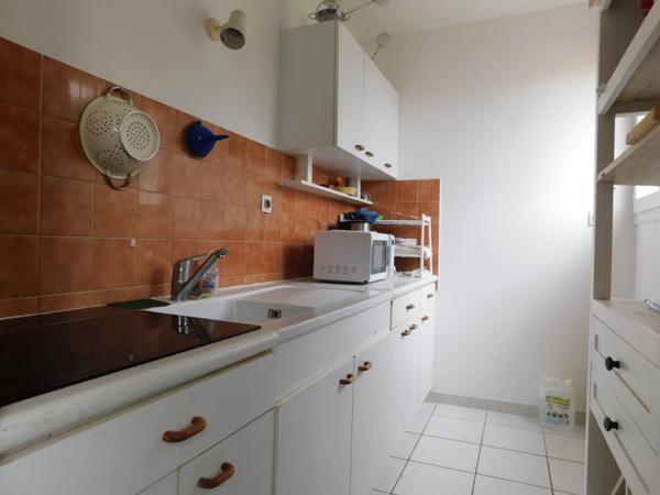 DIGNE-LES-BAINS (04) APPARTEMENT T2 de 51m² avec balcon, 4ème étage avec ascenseur