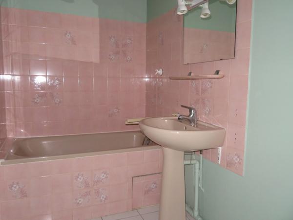 DIGNE-LES-BAINS (04) APPARTEMENT T2 de 51m² avec balcon, 4ème étage avec ascenseur