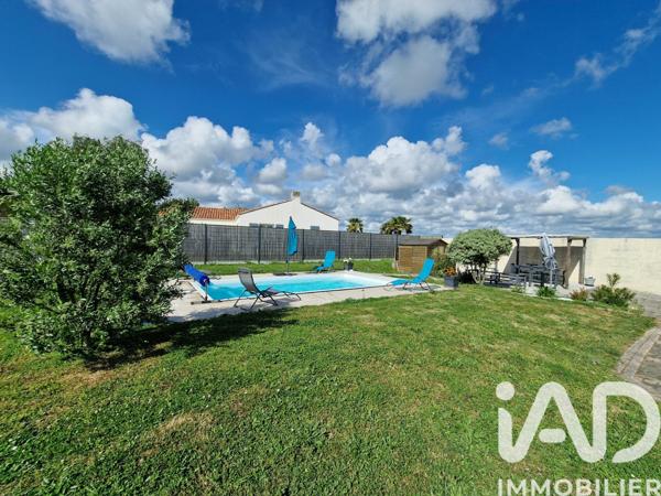 Maison à vendre 5 pièces 120 m² Saint-Vincent-sur-Jard