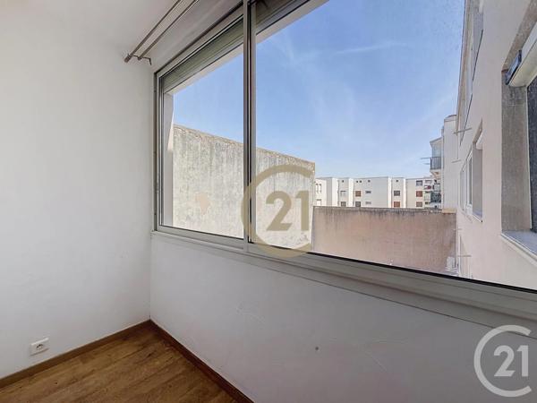 Appartement T2 à vendre  2 pièces - 45,08 m 2   SETE  - 34