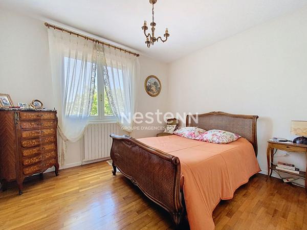 À VENDRE - VILLENEUVE-TOLOSANE - Maison 5 pièce(s) 150 m2 avec grand garage, sous-sol