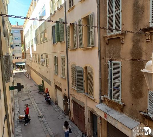 Studio - Vendu - 19 m² - TOULON | The Door Man