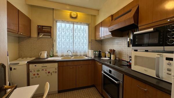 Exceptionnel, appartement de trois pièces principales de 76,72 m2 avec Terrasses de 60 M2